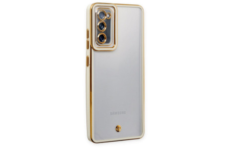 Newface Samsung Galaxy S20 FE Kılıf Liva Lens Silikon - Beyaz