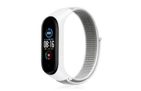 Newface Xiaomi Mi Band 6 Hasırlı Cırtcırtlı Kordon - Gökkuşağı 1